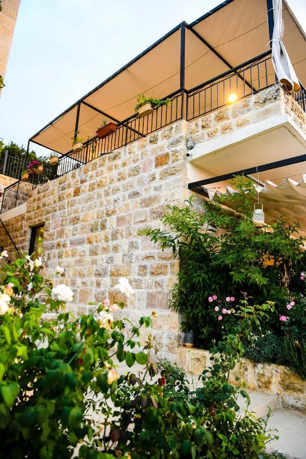 Beit Lebbos Boutique Hotel Beit ed Dine Bagian luar foto