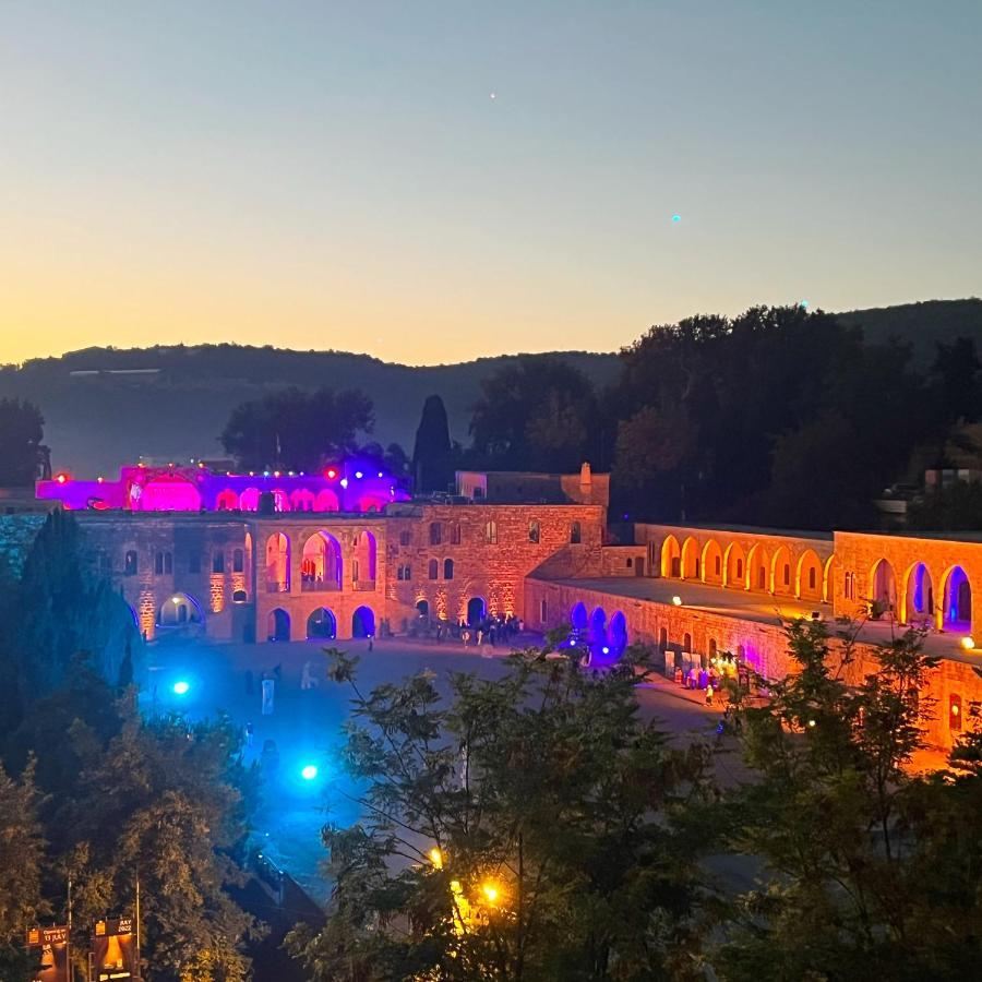 Beit Lebbos Boutique Hotel Beit ed Dine Bagian luar foto