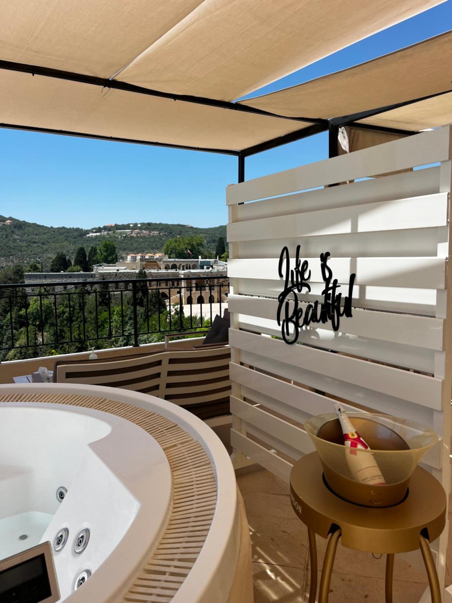 Beit Lebbos Boutique Hotel Beit ed Dine Bagian luar foto