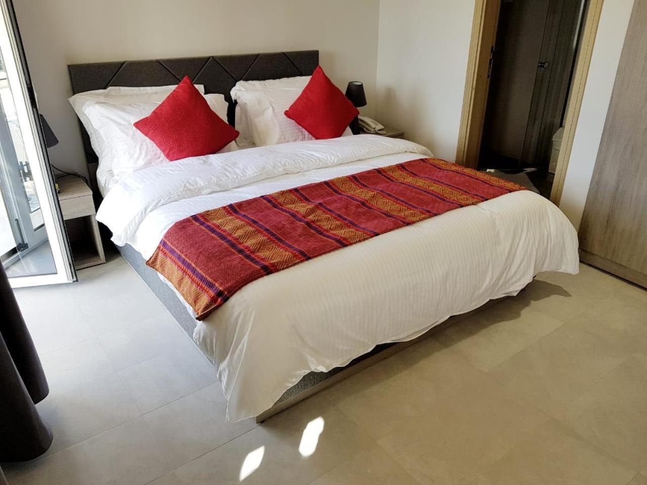 Beit Lebbos Boutique Hotel Beit ed Dine Bagian luar foto