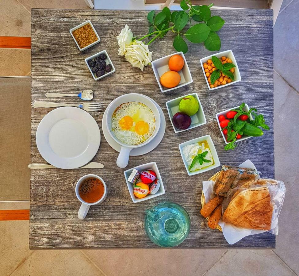 Beit Lebbos Boutique Hotel Beit ed Dine Bagian luar foto